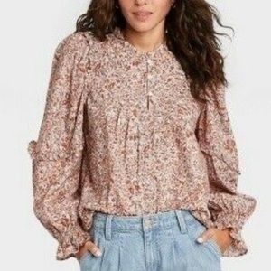 NWT Universal Thread Floral Blouse